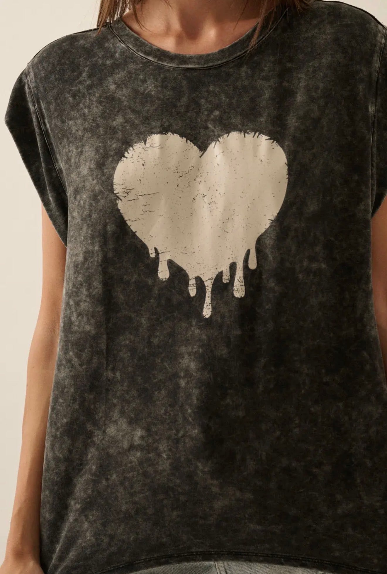Melted Heart Vintage Wash Graphic Tee -Charcoal