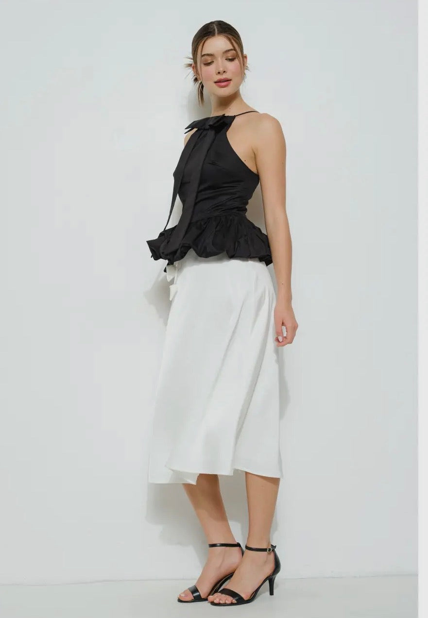 Sleeveless Front Bow Bow / Bubble Hem Top